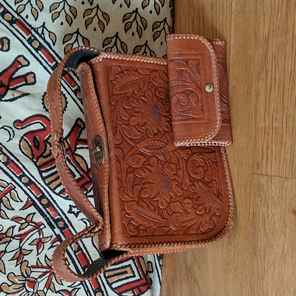 Vintage Tooled Leather Purse and Wallet